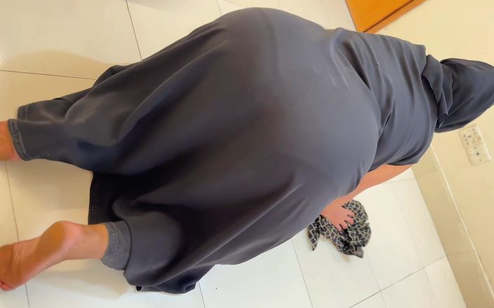Aria Mia: Tabú: hijastro caliente folla milf madrastra árabe Aria Mia y semen...