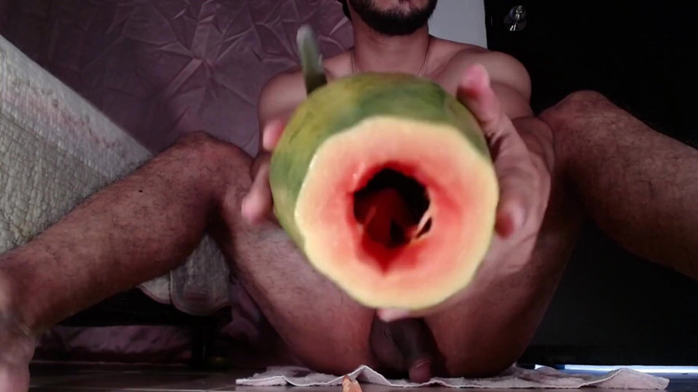 Tommhot: Нове відео траханих фруктів. Черга Папайї