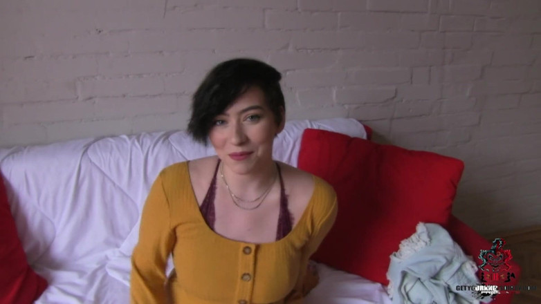 Get your knees Dirty: Amelia Onyx. Euro TRI