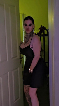Miss Alessa Milano Racked Toilet Slave Must Swallow Fresh Pee Piss