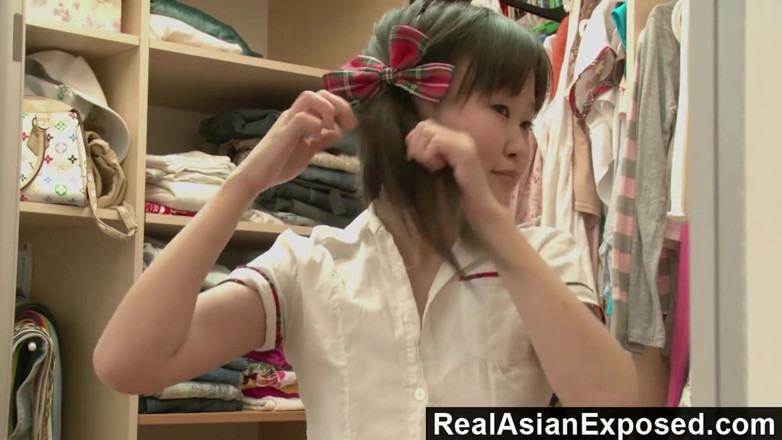 Real Asian Exposed: RealAsianExposed - Asian Lune shows off body and masturbates