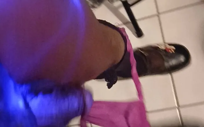 Kimbilly: Big Dick Bitch Dance
