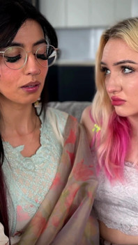 Aaliyah an ủi Kitty sau khi chia tay