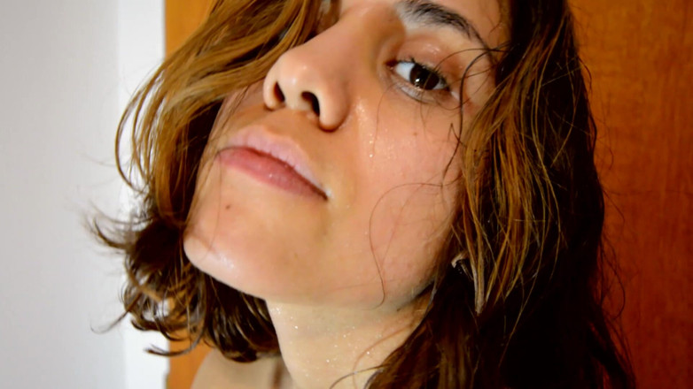 Sara Latina: Sara è molto calda