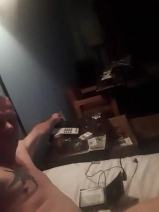 Lilpickle40: Amateur en la masturbación