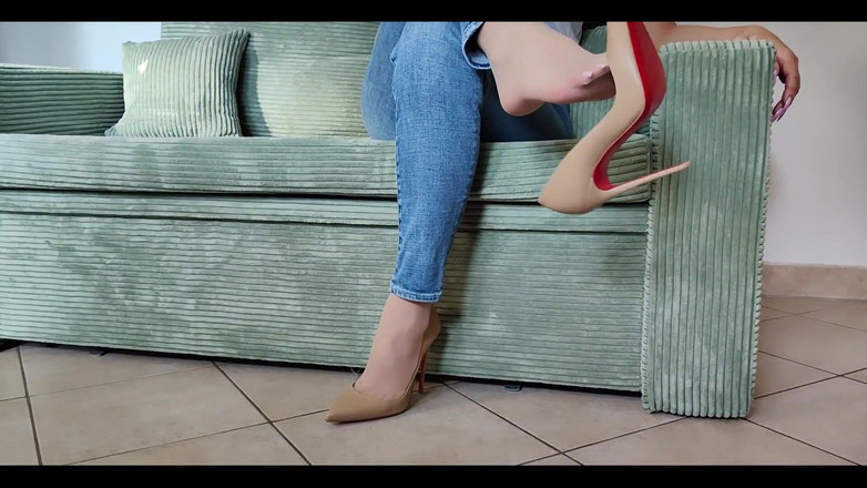 Goddess Lena: Jeans, Nylon Feet and Louboutins