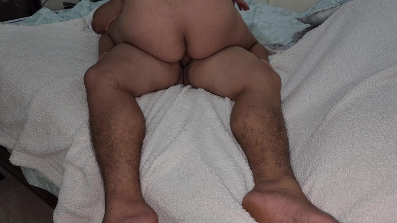 Wil9727: 義理の妹が私の小さなペニスが好き