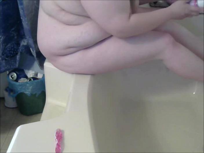 Fat Goddes: Holení všeho před setkáním s novým cizincem, který mě ošuká