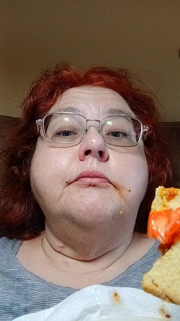 BBW nurse Vicki adventures with friends: Ate a big meal homemade taco dinner