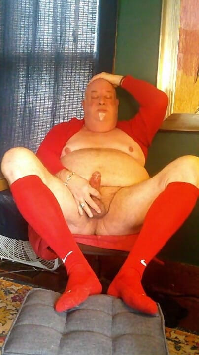 beardaddychub: Red Thermal a Red Socks Honění