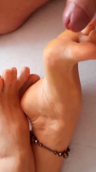 Amateur blonde reife genießt nackten sex am morgen