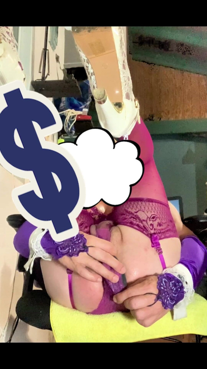 Benito414: Transsexual brinca com anal