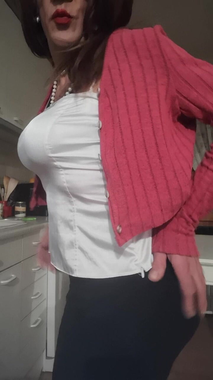 Yusti: Crodreisser Carving Curves