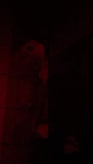 MiguellTrajano: Yeni kışla banyo ışığını test ediyor