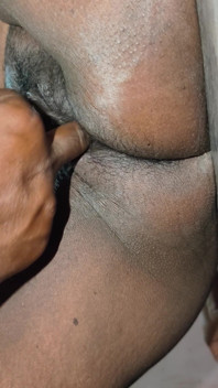 Mallu Girl Fingering and Fuking in Top Possition