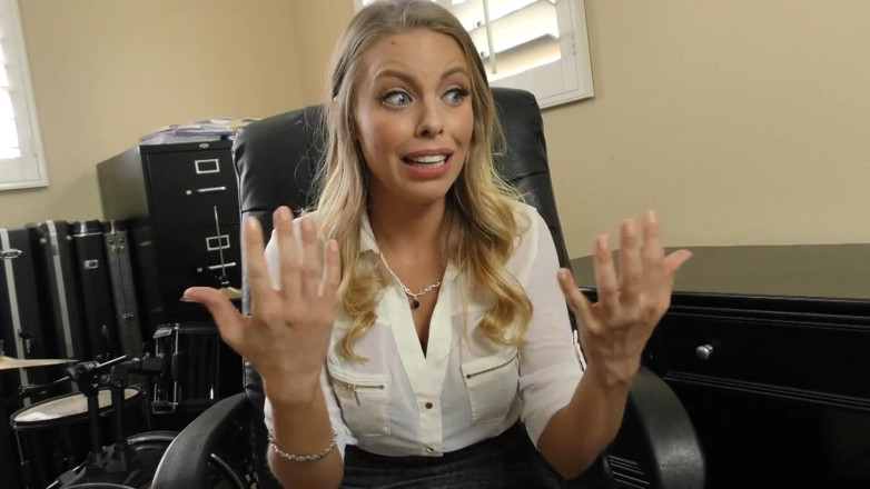 Hefburg: Britney Amber porno casero