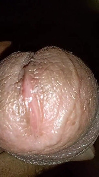 Masturbazione davanti allo specchio - sexy uomo latino che gioca con il tuo cazzo