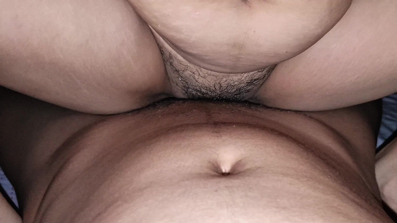 Hot Sudipa: India de 18 años hermosa caliente follada duro por hermanastro