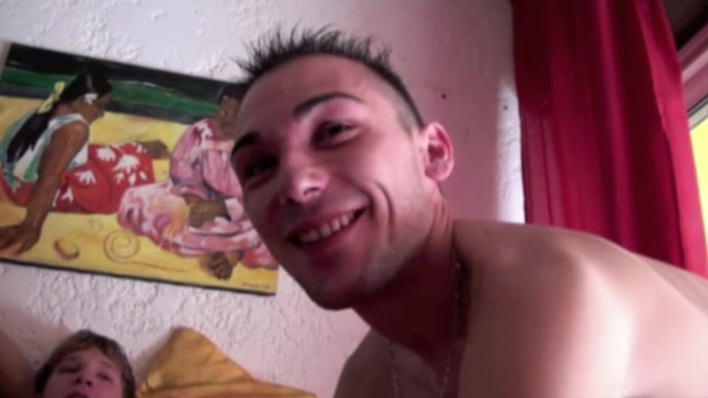 Gaybareback: Jimy fucked by Kameron Frost