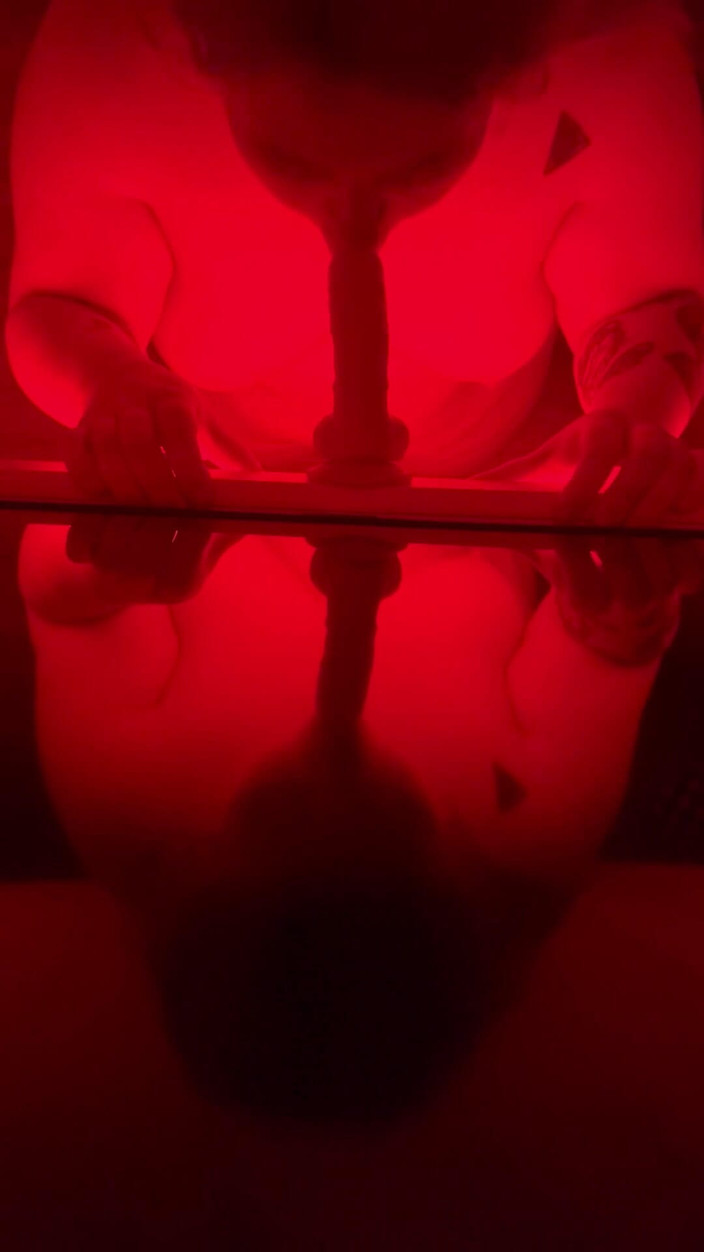 Quinnicide: BBW MILF Głębokie gardło Dildo Messy POV