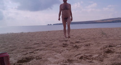 Rockardglans: Procházka nahá z moře na nudistické pláži - Rockard Daddy
