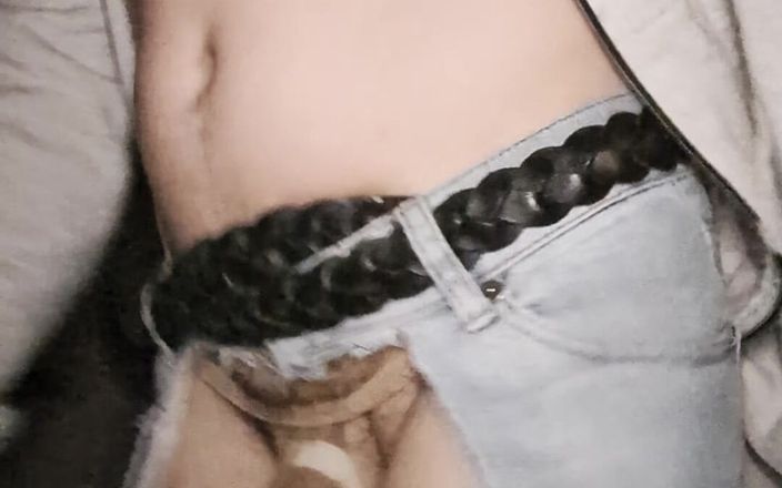 kinkygaynudist: Отважная прогулка в стрингах!