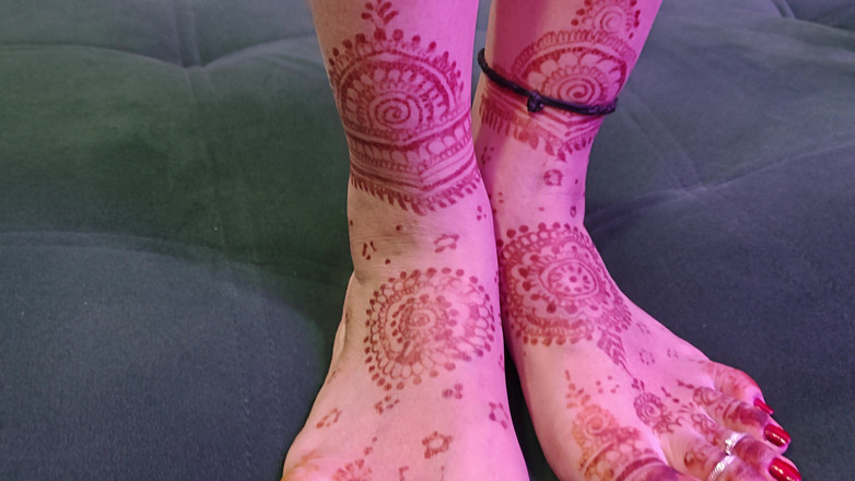 Sassysonia: Sonia Bhabhi se masturba até ela gozar no vibrador