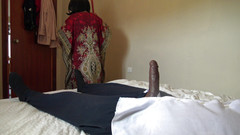 Stepmom Susan: Omg!!! Ukazoval jsem svůj velký penis vdané indické služce v...
