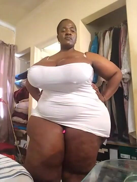 Legendary Booty Overdose: Ssbbw da đen vỗ mông & chơi vú