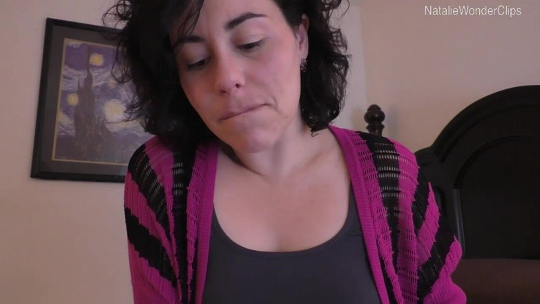 Natalie Wonder: El chico curioso de la madrastra quiere jugar con él
