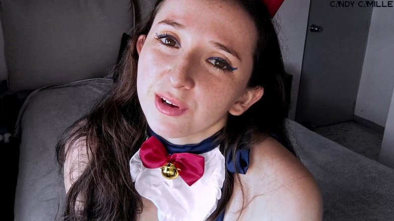 Candy Camille: Bisakah aku menjadi budakmu malam ini?