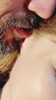 Exploring the Senses #4: Konkurz - Mluvená Nevěstka, Sténání a Necenzurované Spojení