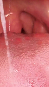 Fétichisme buccal, uvule proche, je m’étouffe avec un BBC dur