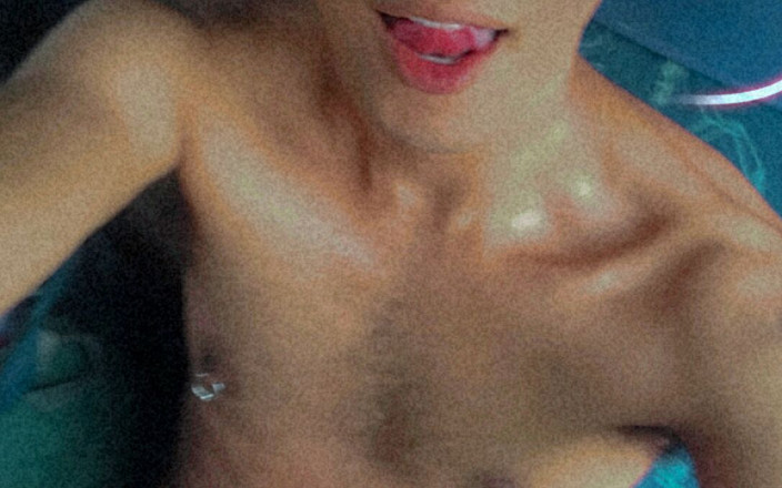 Mr_Jaramisho: 跳怪物假阳具