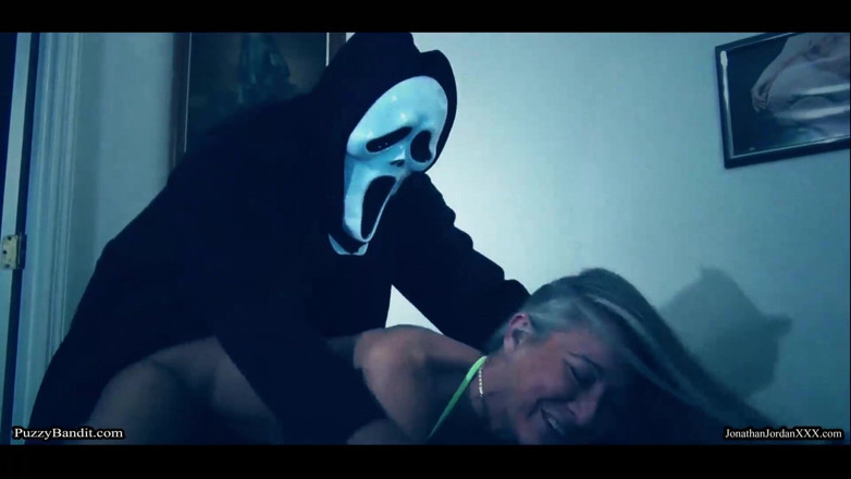 Jonathan Jordan: Scream for Dick Leilani Lei