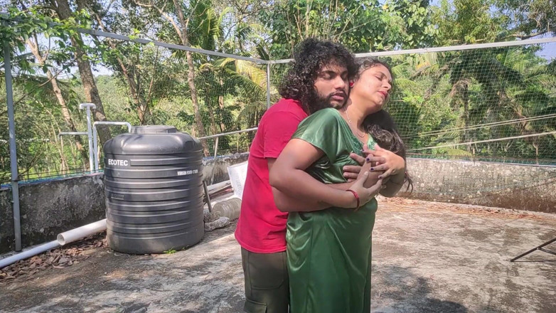 Vaigavarun45: Out Door Sex, Vaishnavy and Sharun Raj Out Door Romance...