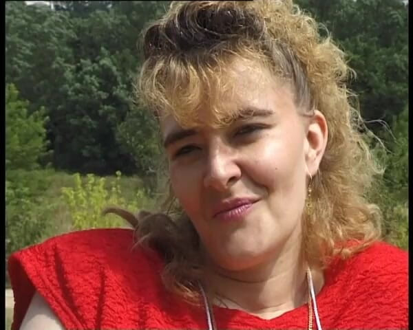 YOUR FIRST PORN: Natalie - Geile Outdoor Schlampe Besorgt Es Sich - Nadržená venkovní děvka...