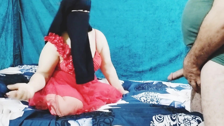 Ahmed and Samah: Il cornuto ha sorpreso sua moglie scopandosi il suo amico