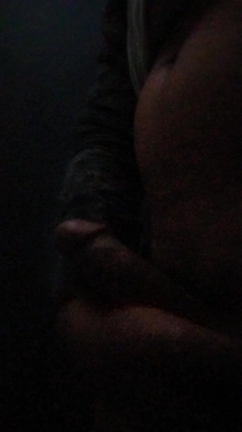 bisexdon: Ora de distracție începe