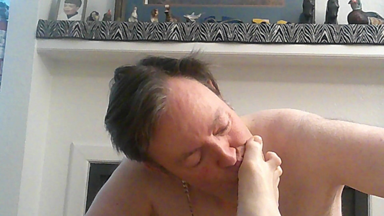 BBW nurse Vicki adventures with friends: Naughty Foot - Adoração Nua Da Grande Beleza Enfermeira Vicki