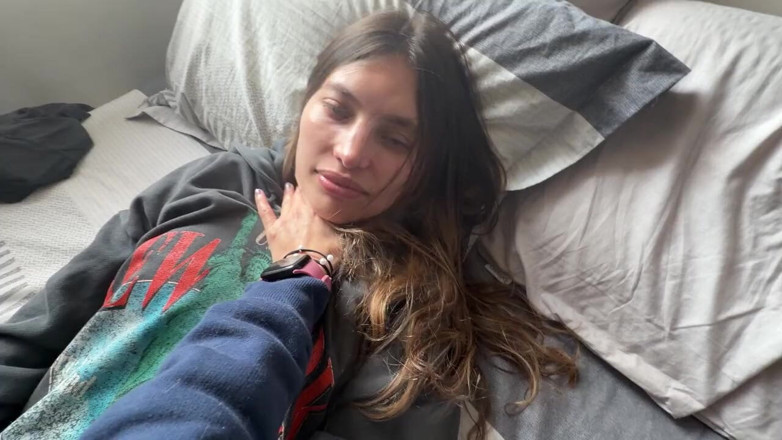 scarlettandc: Spor salonundan eve geldik ve çok ateşli olduğumuz için seviştik