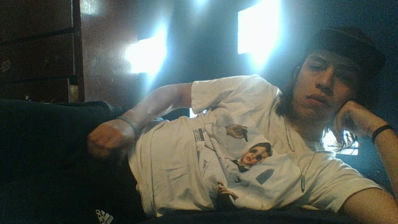 AlexAlejandro13: Je suis sur le point de jouir