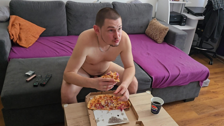 Fap_man93: Eating Pizza and Watching TV Completely Naked