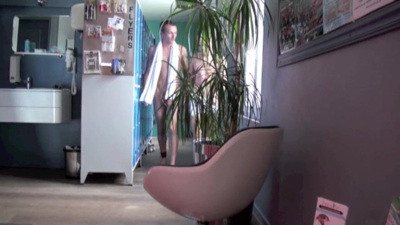 French Twinks Amator videos: Xavio wird von romantik in der privaten sauna gefickt