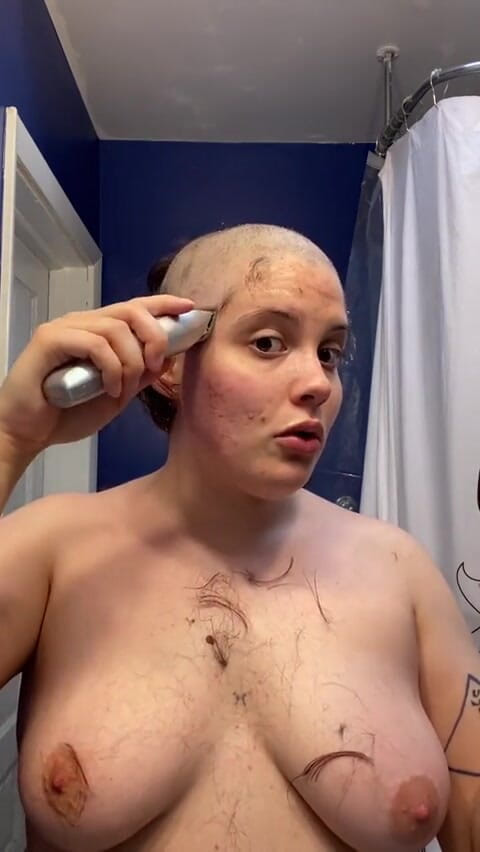 Adama Daat: Hairless whore: going completely bald and browless with a fetish...