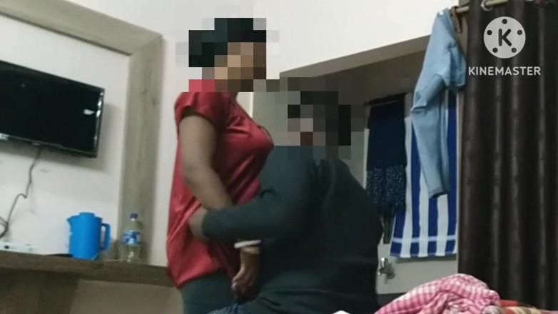 Priyanka Bhabi: Sexy Bengali Boudi Enjoying Honeymoon Full Video