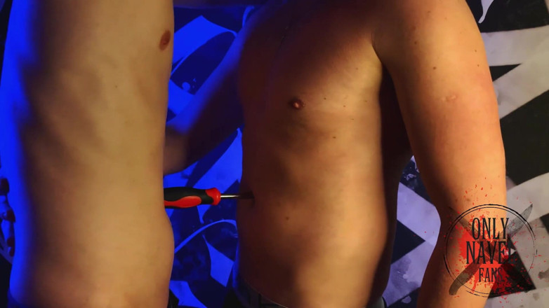 Navel fans: Alex's Navel play