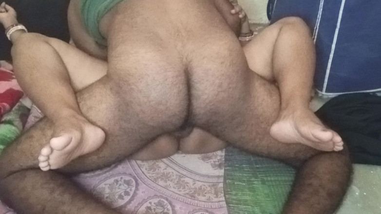 Mridulmadhu: Mari et femme, vidéo deshi sexy complète en hindi