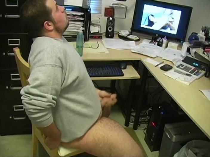 The Great Canadian Male: 과거의 폭발 - Tyler2