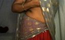 HotGirl21: Une bhabhi se fait pincer les tétons, se caresser puis...